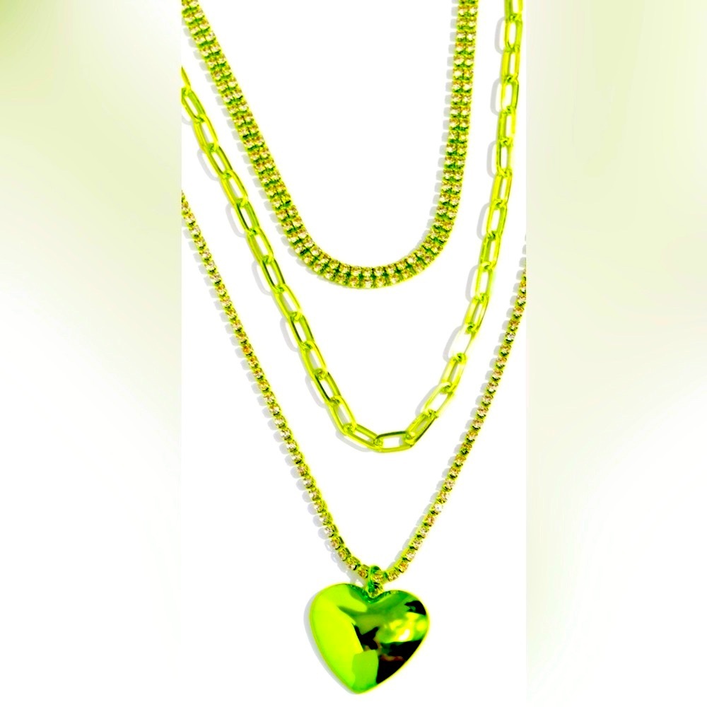 💚💚💚 “CARING CASCADE” GREEN NECKLACE WITH FREE EARRINGS ~ PAPARAZZI❗️💚💚💚